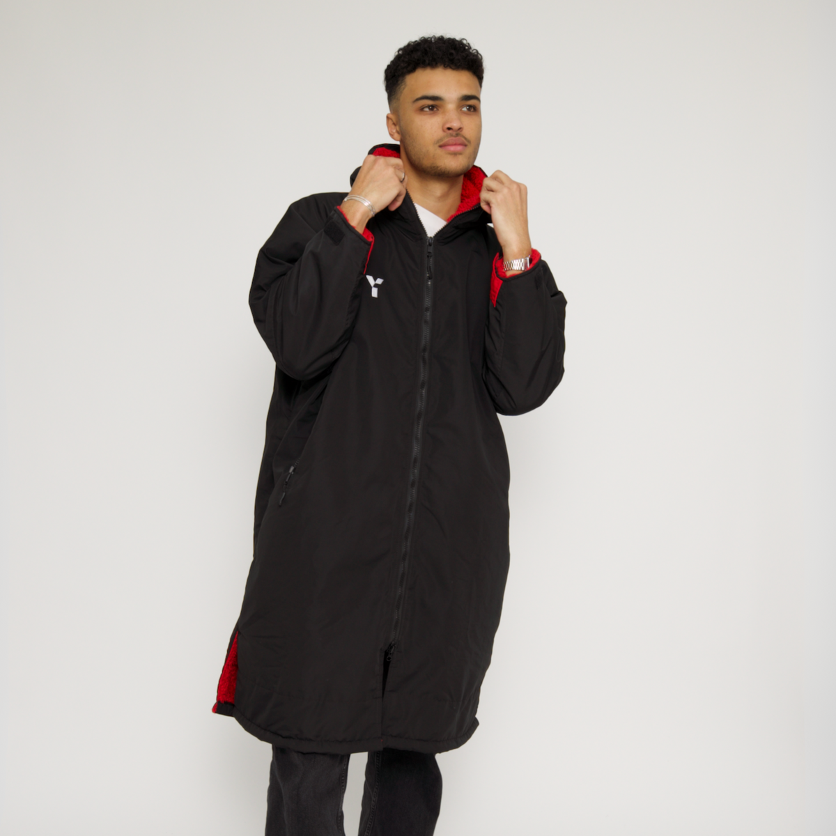 Fleece Lined Changing Robe (Black/Red) by Y1 - view 4