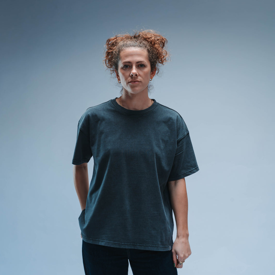 Woven Label Boxy Tee Short Sleeve Unisex (Washed Black)