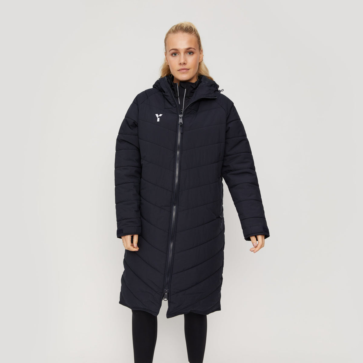 Padel4All Eastbourne - Bench Jacket Unisex Black by Y1 - view 8
